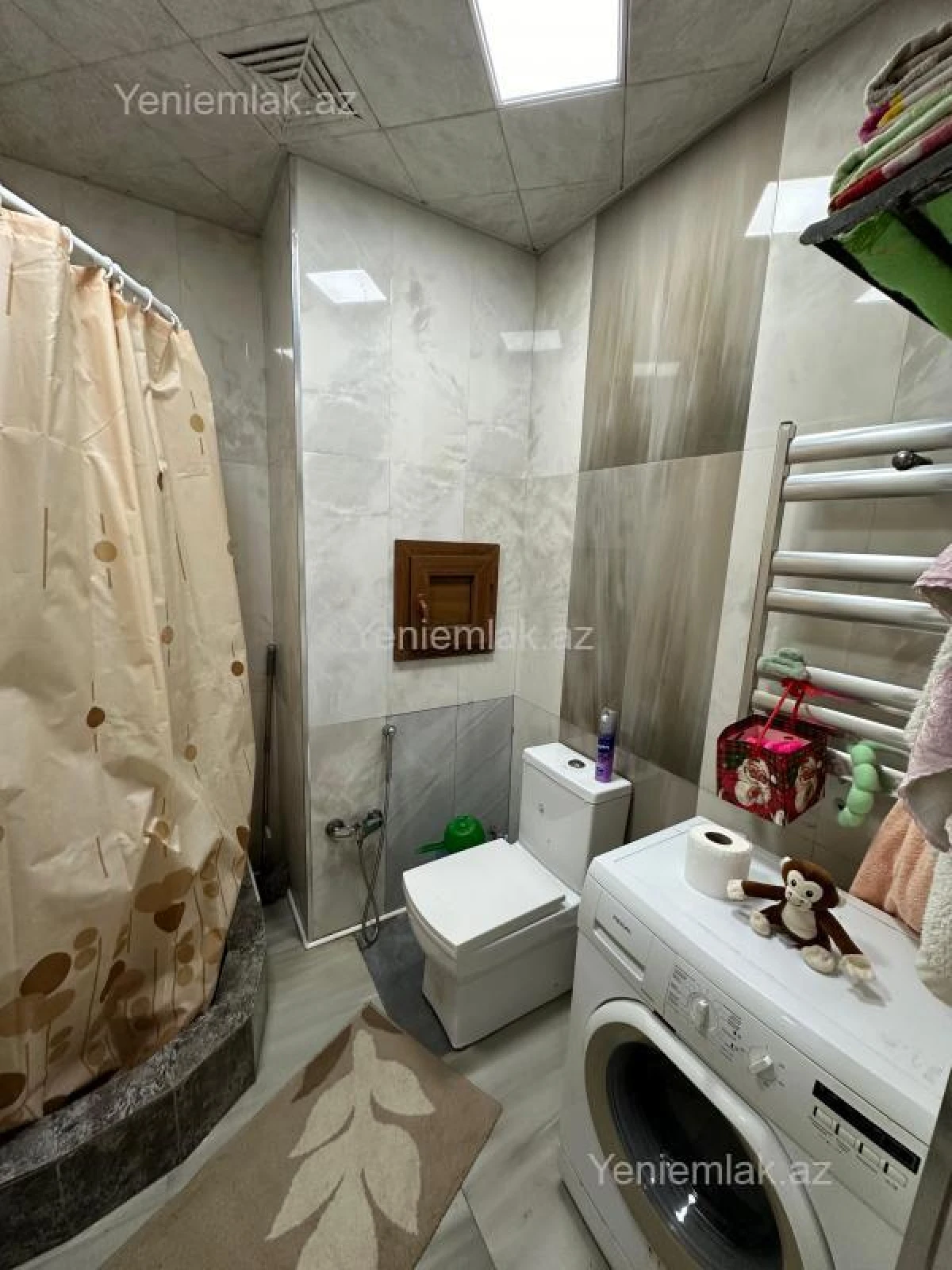 Satılır 2 otaqlı köhnə tikili 55 m²