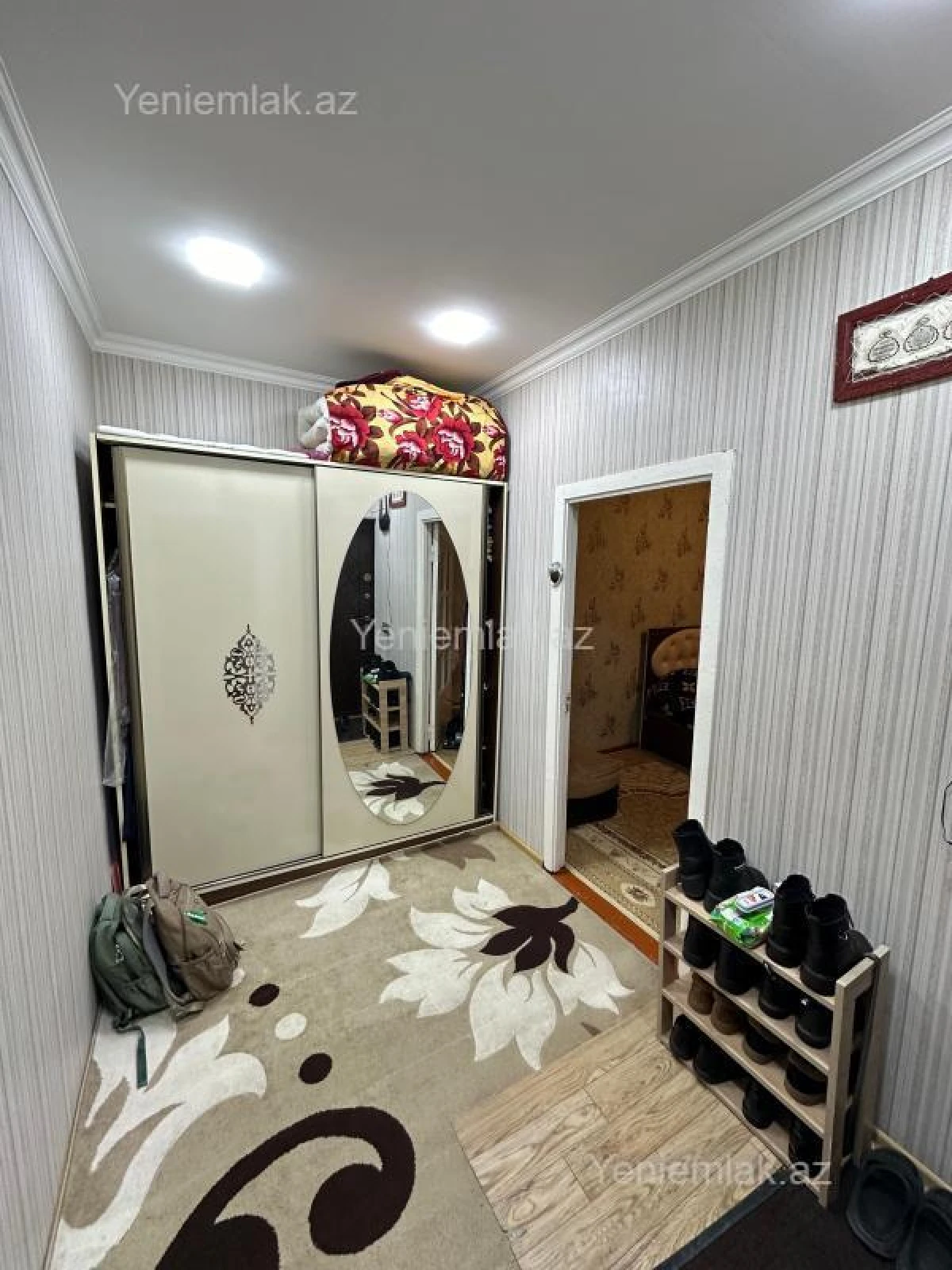 Satılır 2 otaqlı köhnə tikili 55 m²