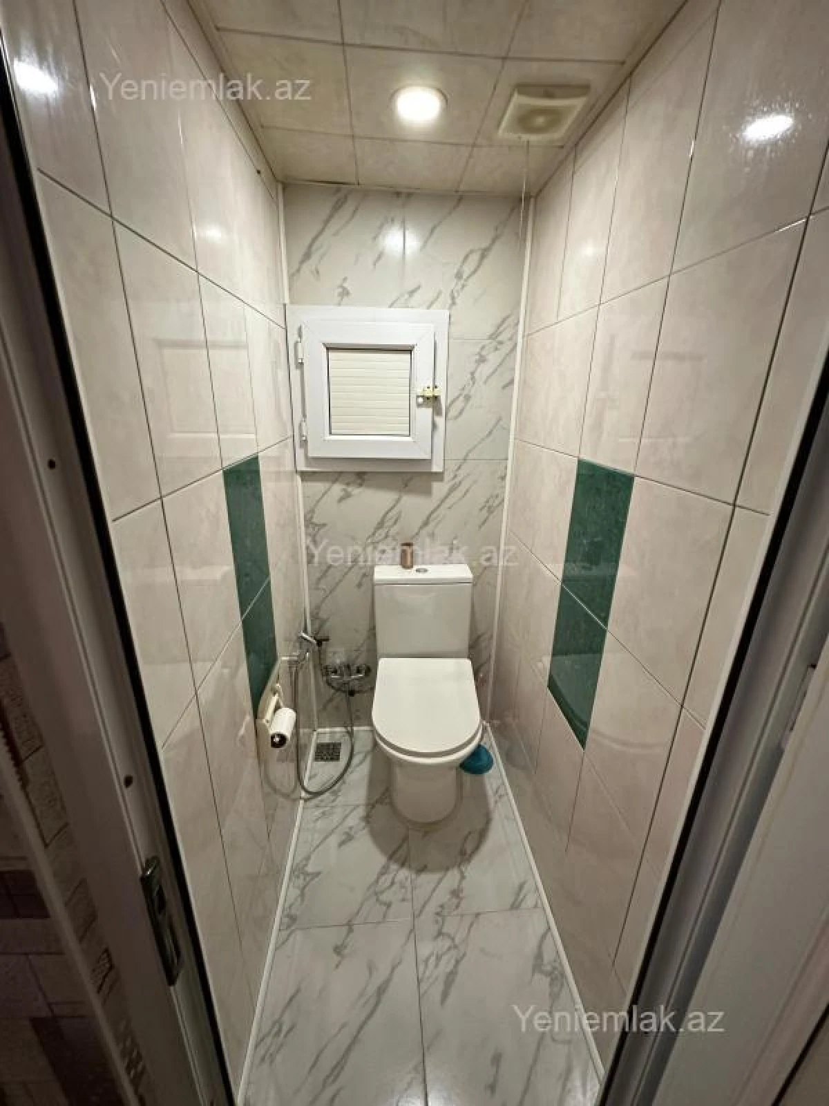 Satılır 2 otaqlı köhnə tikili 55 m²