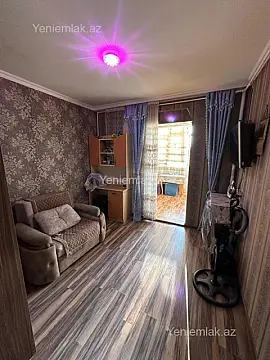 Satılır 2 otaqlı köhnə tikili 55 m²