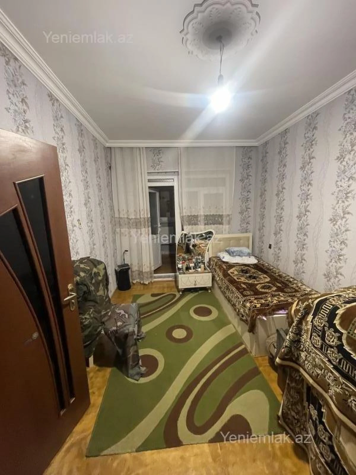 Satılır 4 otaqlı köhnə tikili 96 m²