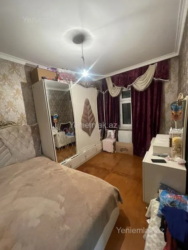 Satılır 4 otaqlı köhnə tikili 96 m²