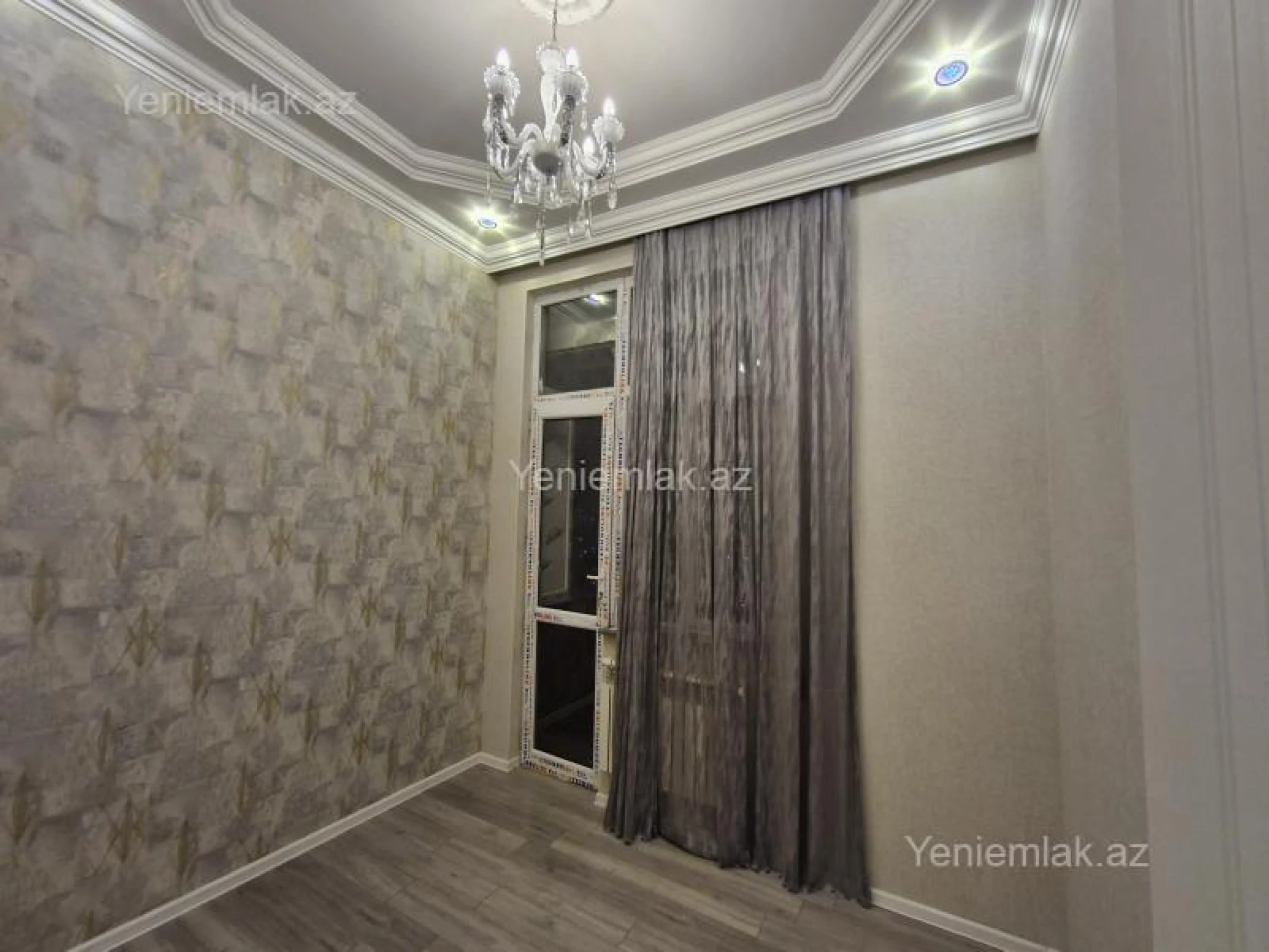 Satılır 3 otaqlı yeni tikili 96 m²