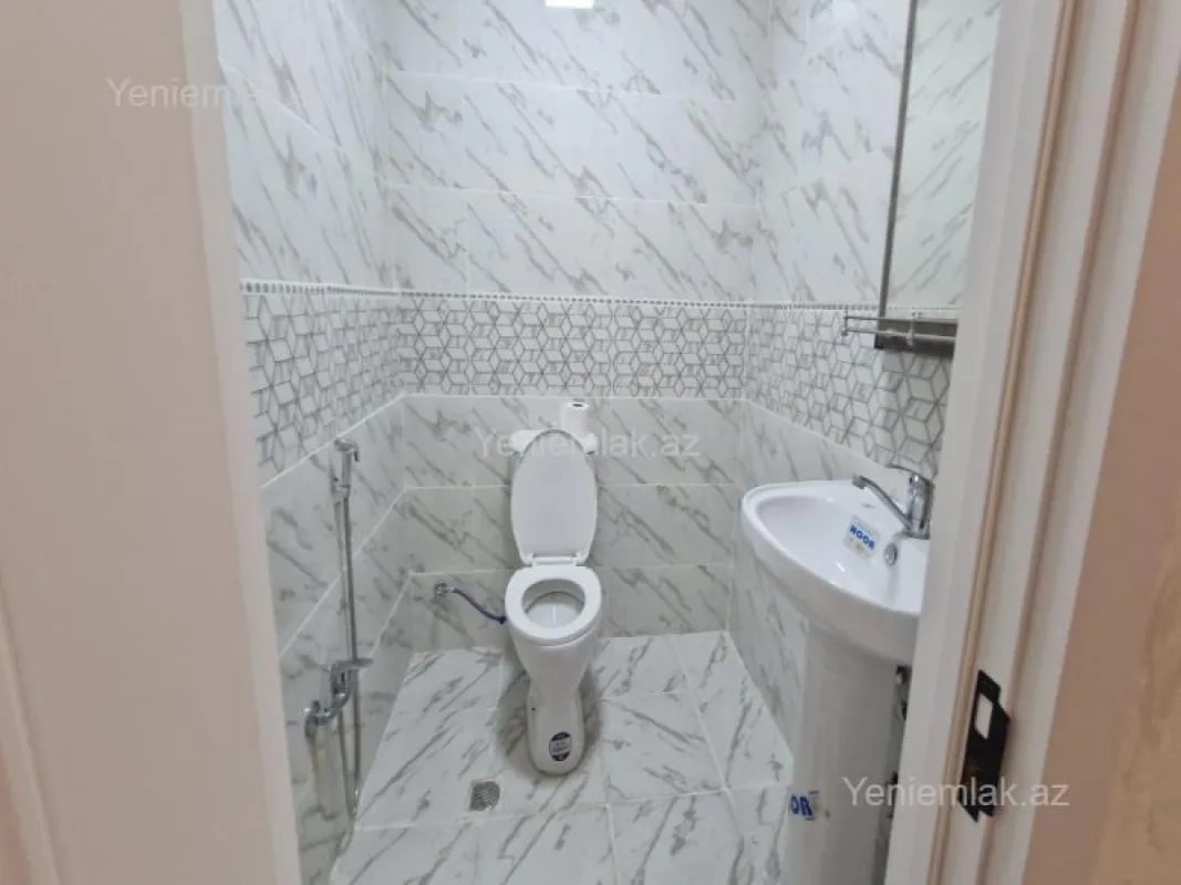 Satılır 3 otaqlı yeni tikili 96 m²