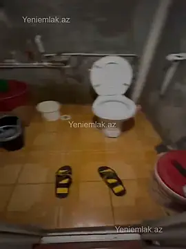 Satılır 1 otaqlı köhnə tikili 42 m²