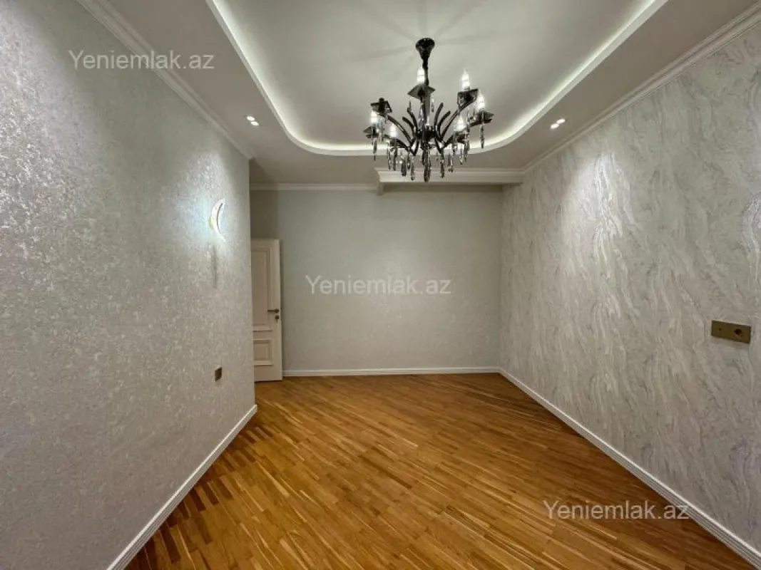 Satılır 2 otaqlı yeni tikili 80 m²