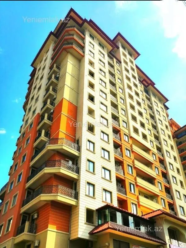 Satılır 4 otaqlı yeni tikili 105 m²