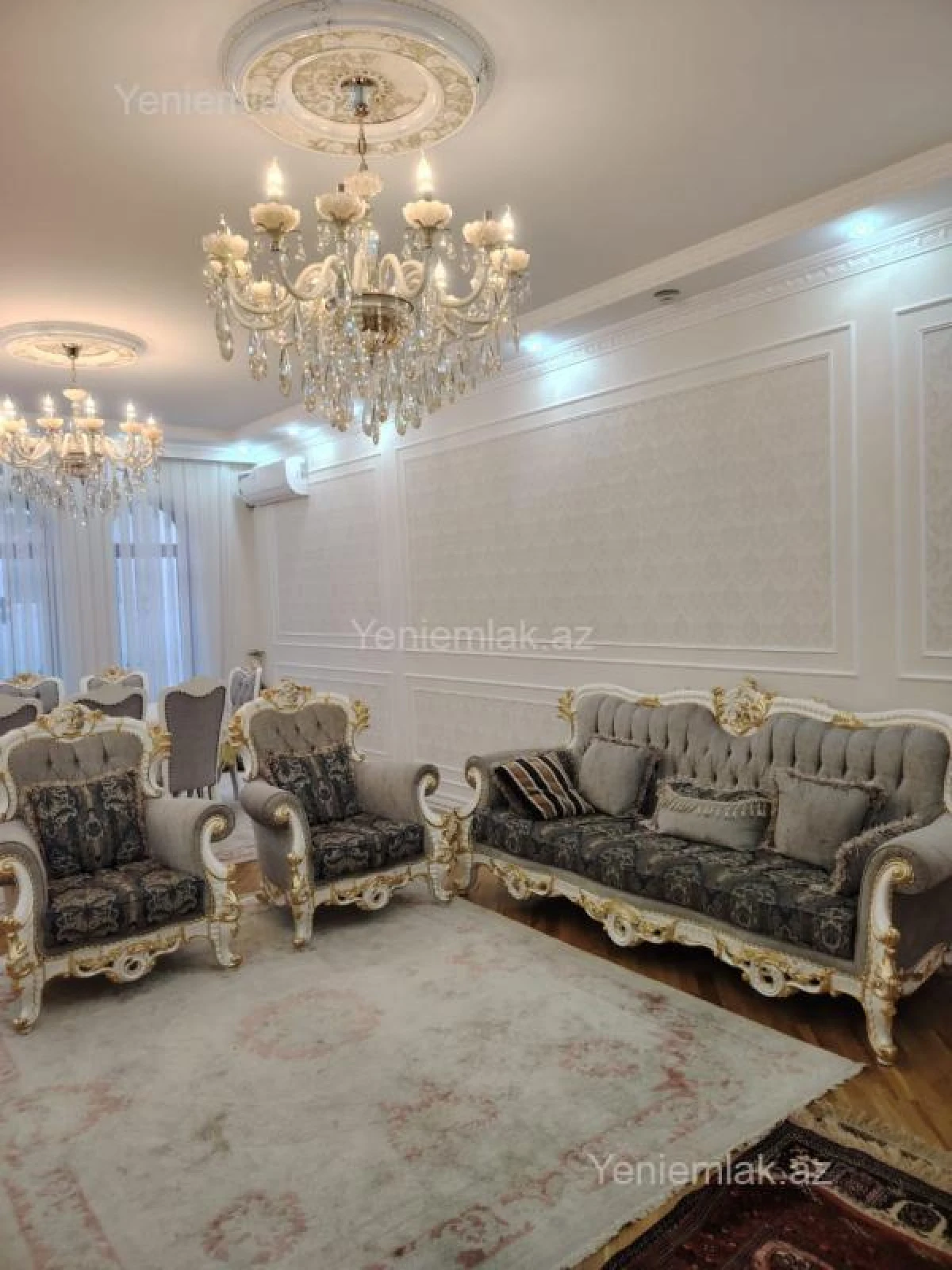 Satılır 4 otaqlı həyət evi 228 m²