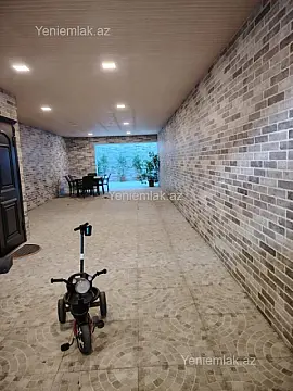 Satılır 4 otaqlı həyət evi 228 m²