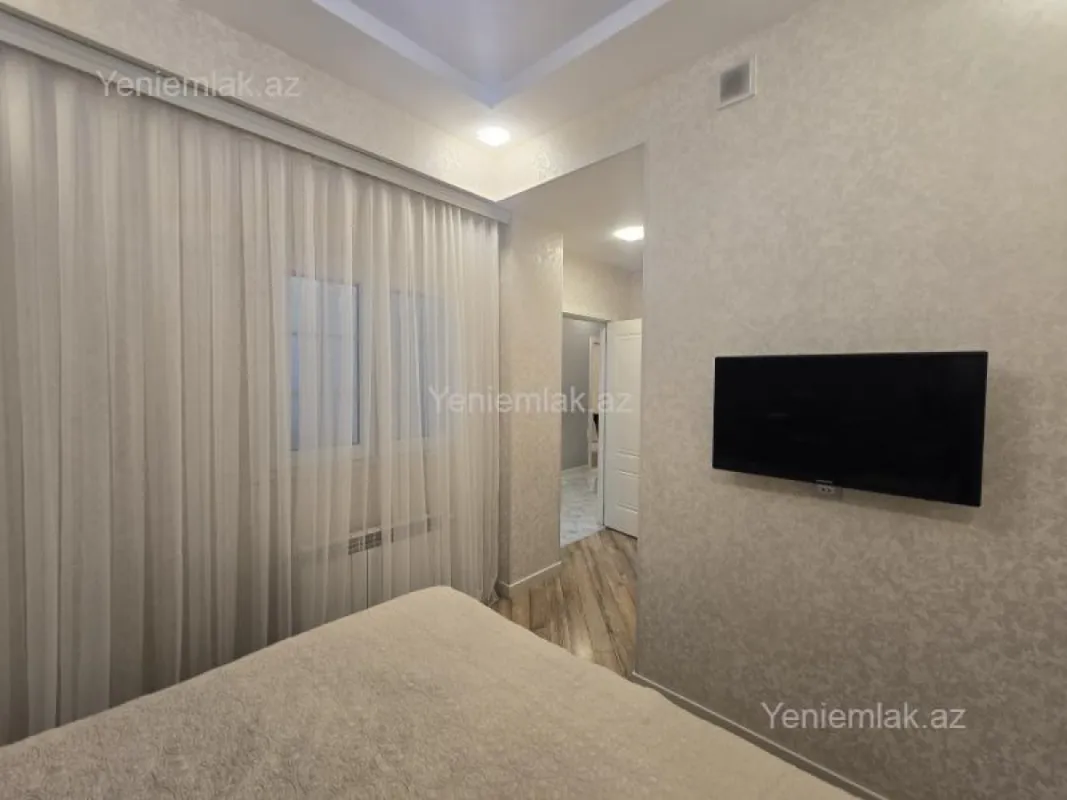 Satılır 3 otaqlı yeni tikili 88 m²