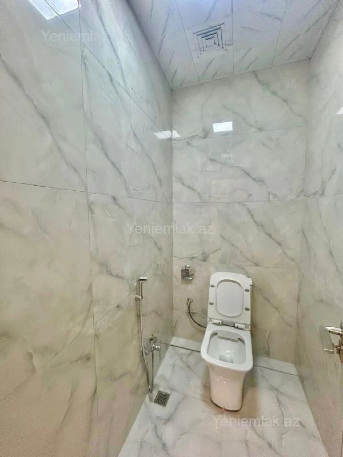 Satılır 2 otaqlı yeni tikili 80 m²