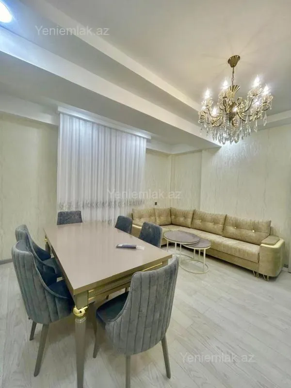 Satılır 2 otaqlı yeni tikili 80 m²