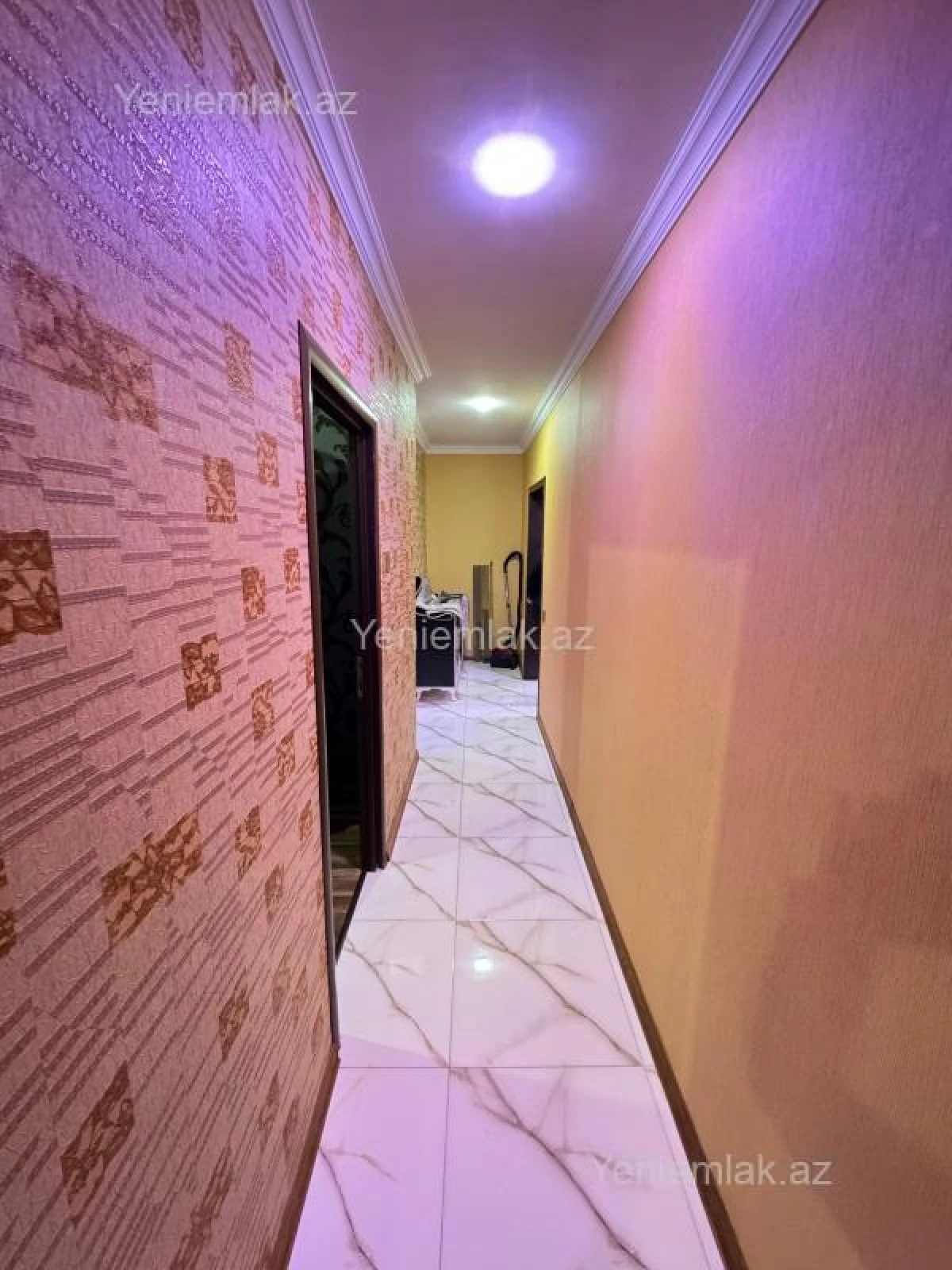 Satılır 4 otaqlı köhnə tikili 95 m²