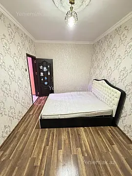 Satılır 4 otaqlı köhnə tikili 95 m²