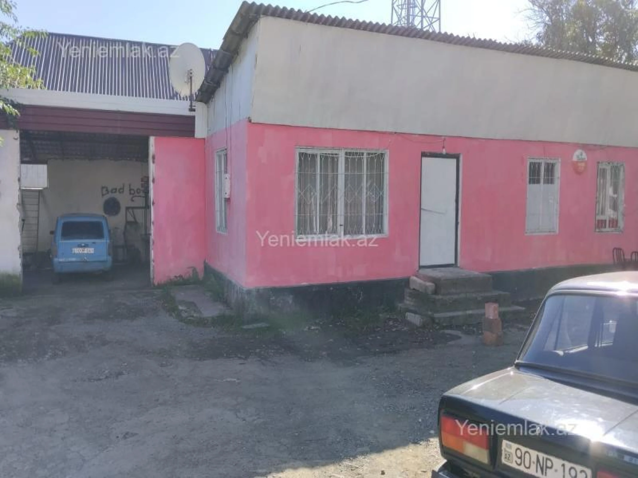 Satılır 5 otaqlı obyekt 136 m²