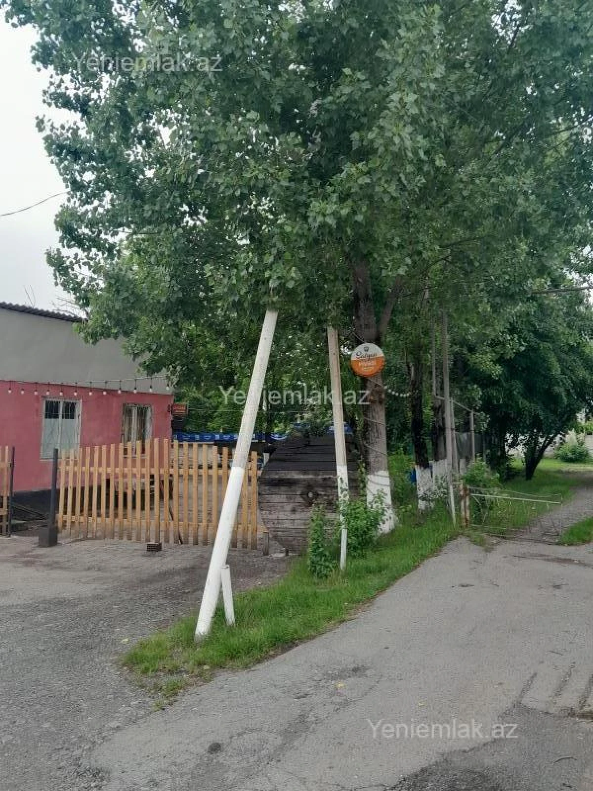 Satılır 5 otaqlı obyekt 136 m²