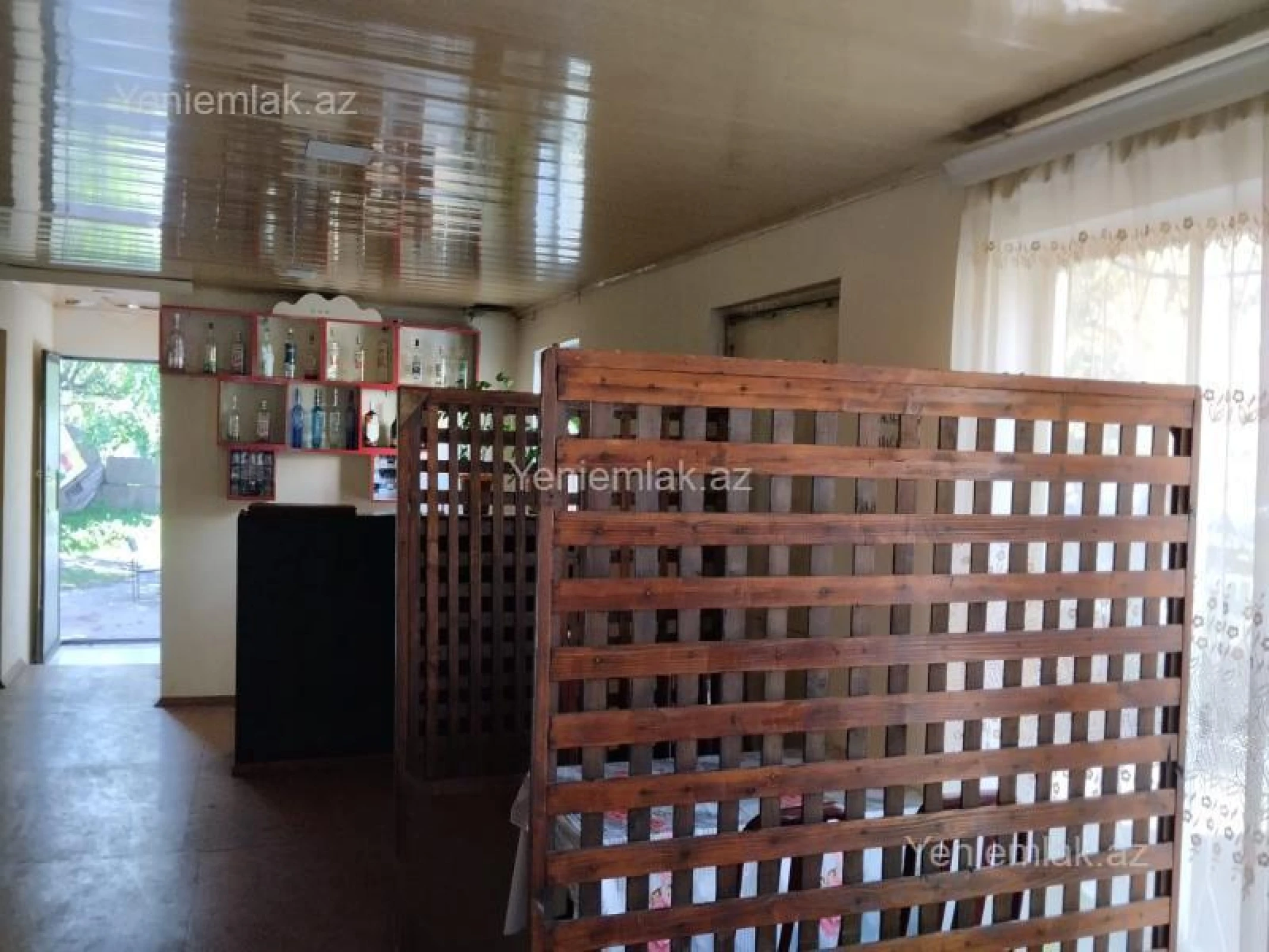 Satılır 5 otaqlı obyekt 136 m²