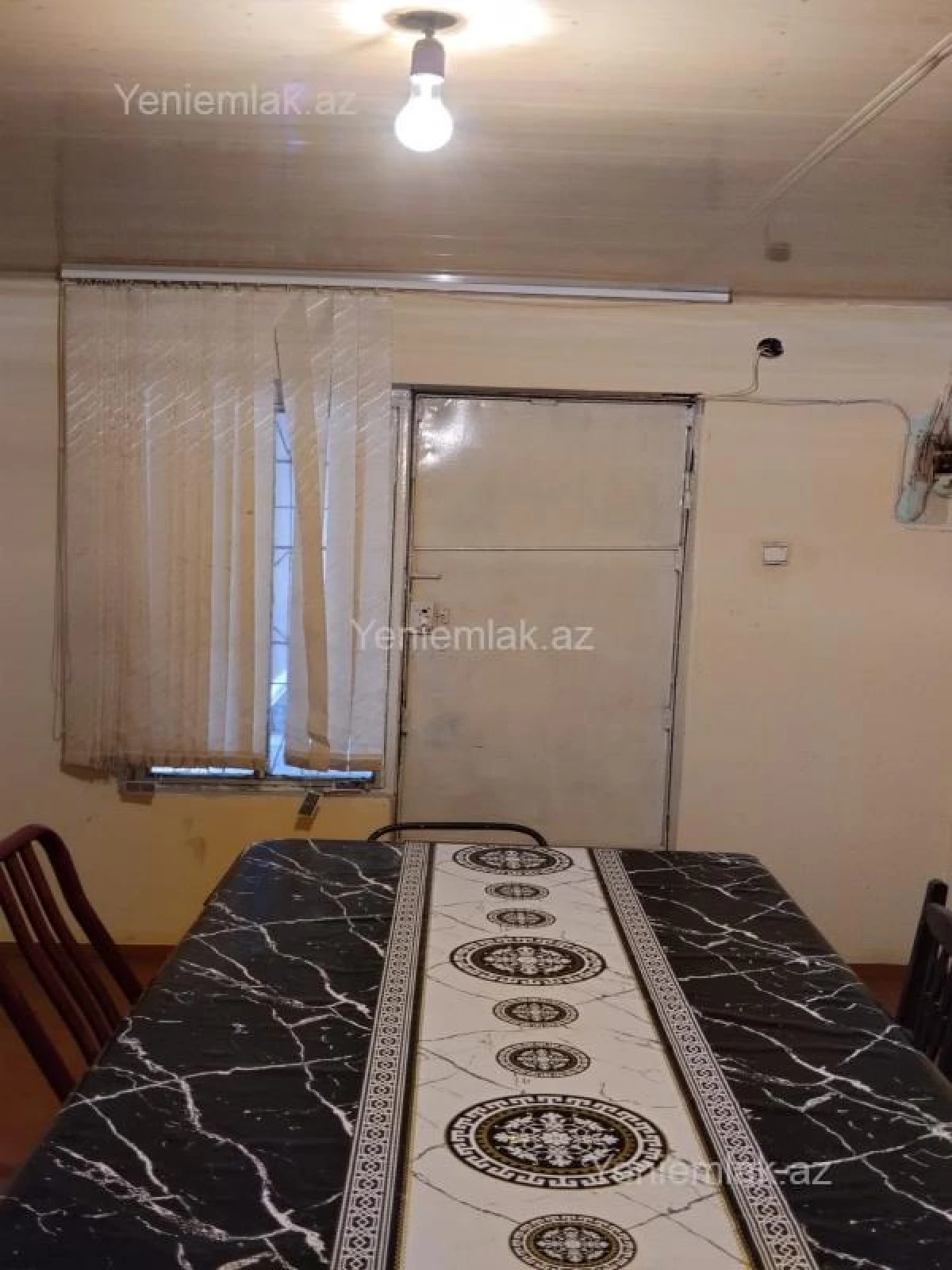 Satılır 5 otaqlı obyekt 136 m²