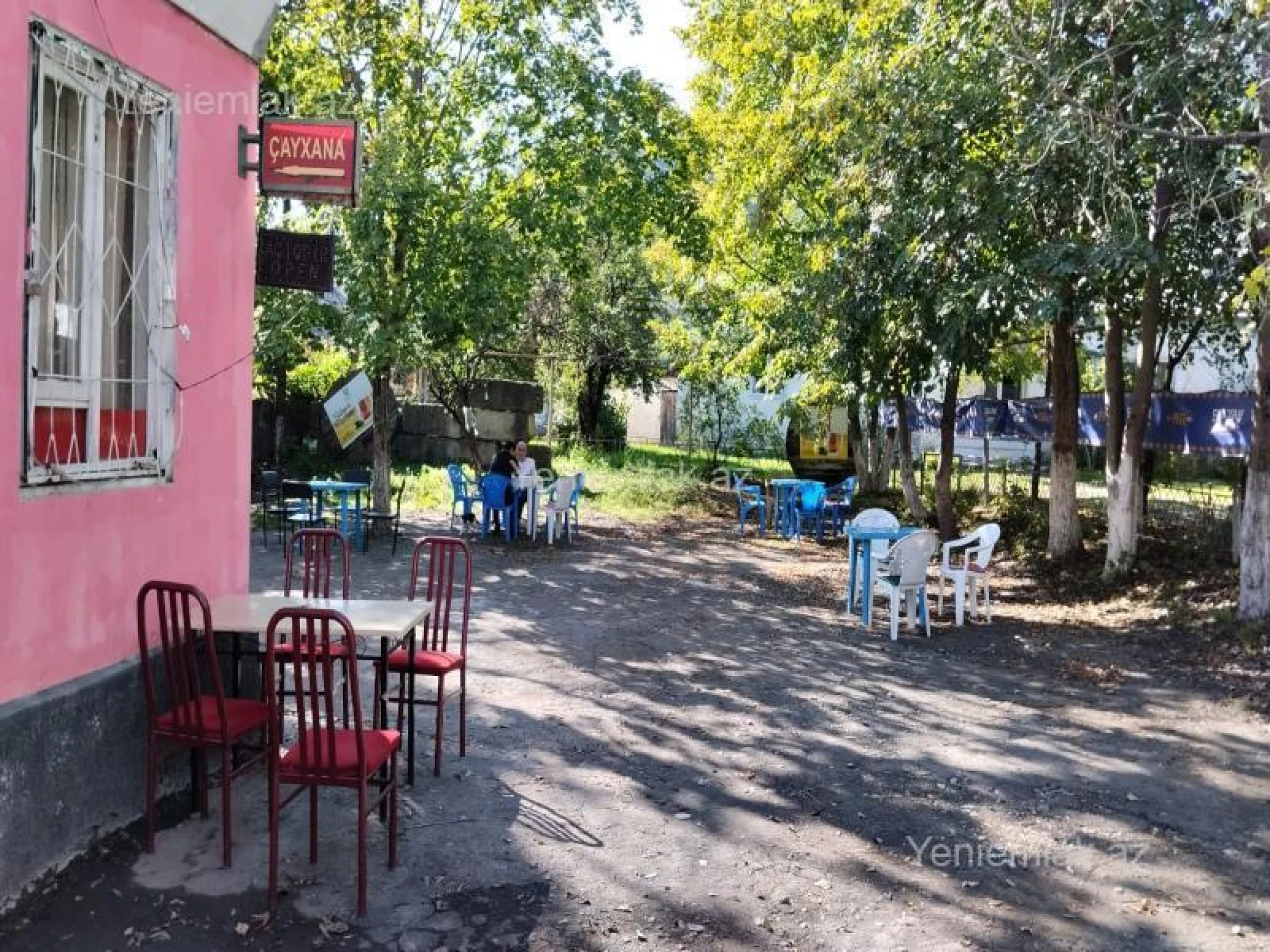 Satılır 5 otaqlı obyekt 136 m²