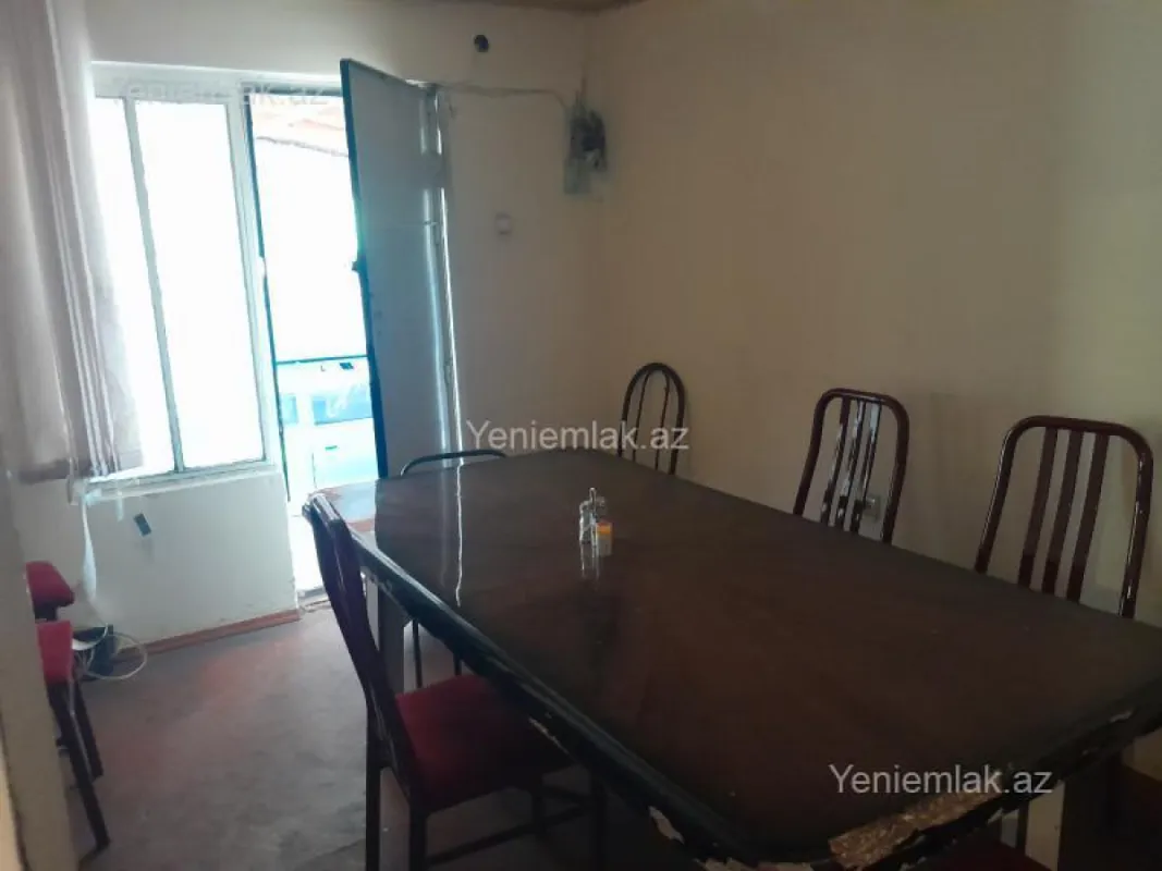 Satılır 5 otaqlı obyekt 136 m²