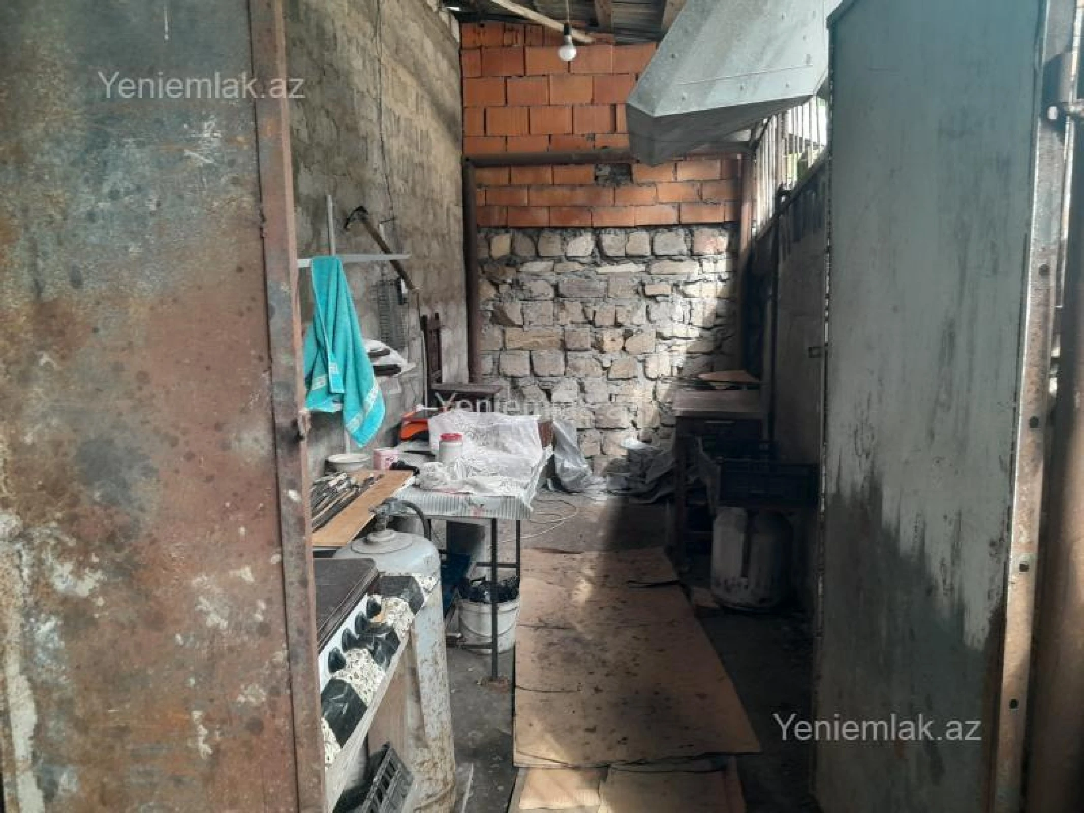 Satılır 5 otaqlı obyekt 136 m²