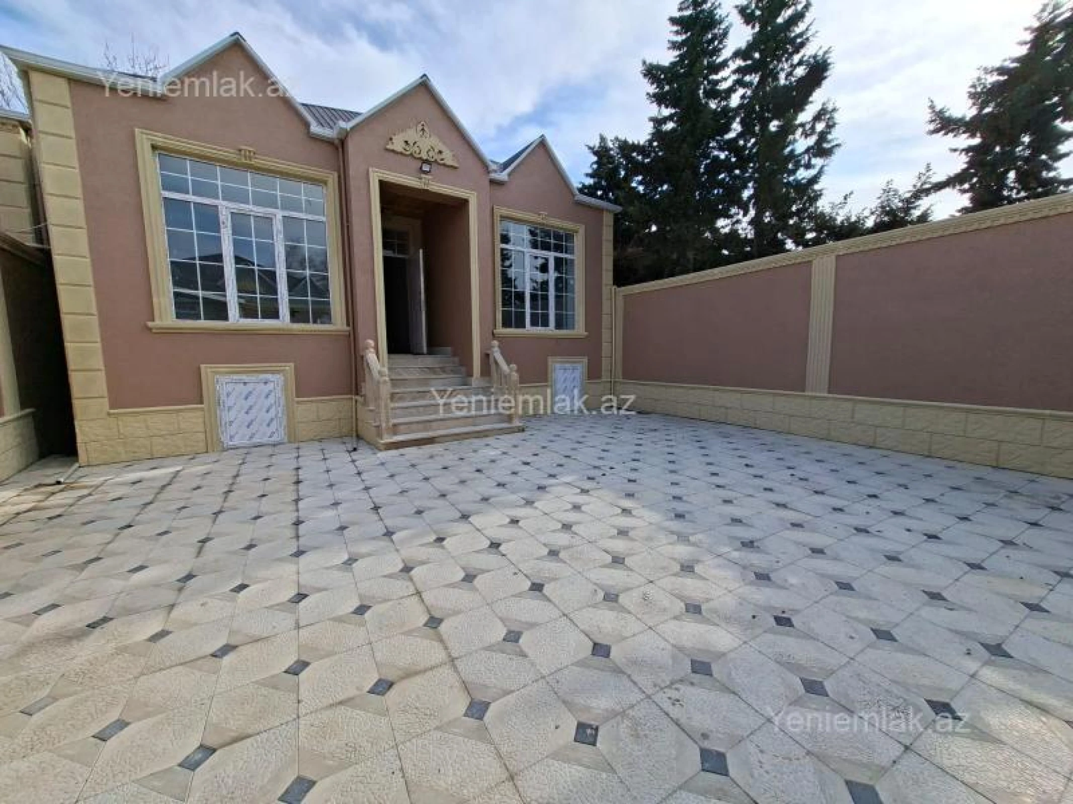 Satılır 3 otaqlı həyət evi 100 m²