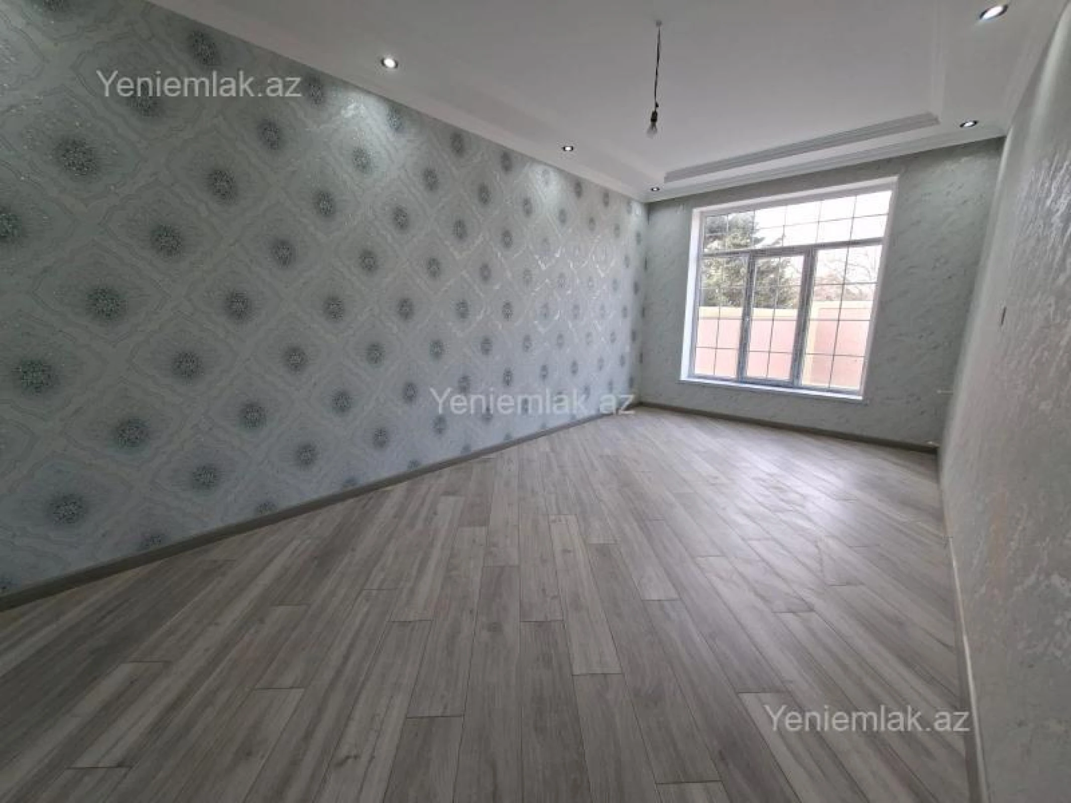 Satılır 3 otaqlı həyət evi 100 m²