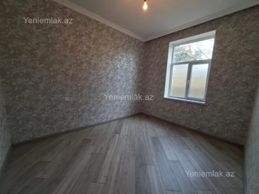 Satılır 3 otaqlı həyət evi 100 m²