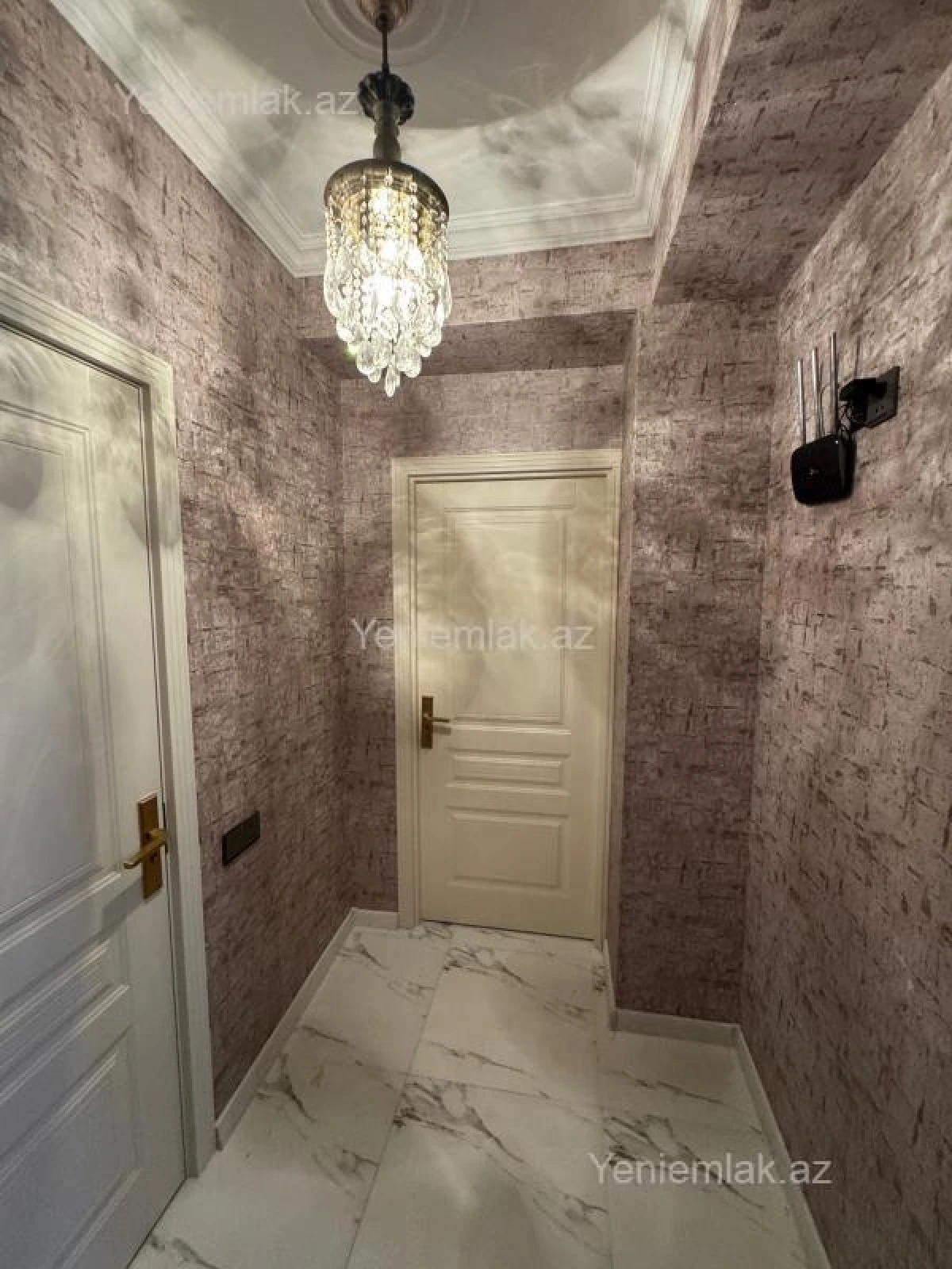 Satılır 2 otaqlı yeni tikili 60 m²