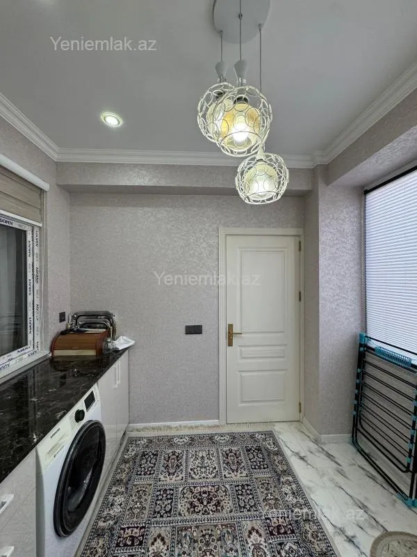 Satılır 2 otaqlı yeni tikili 60 m²
