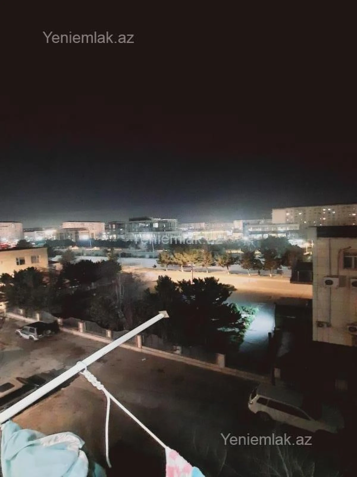 Satılır 2 otaqlı köhnə tikili 55 m²