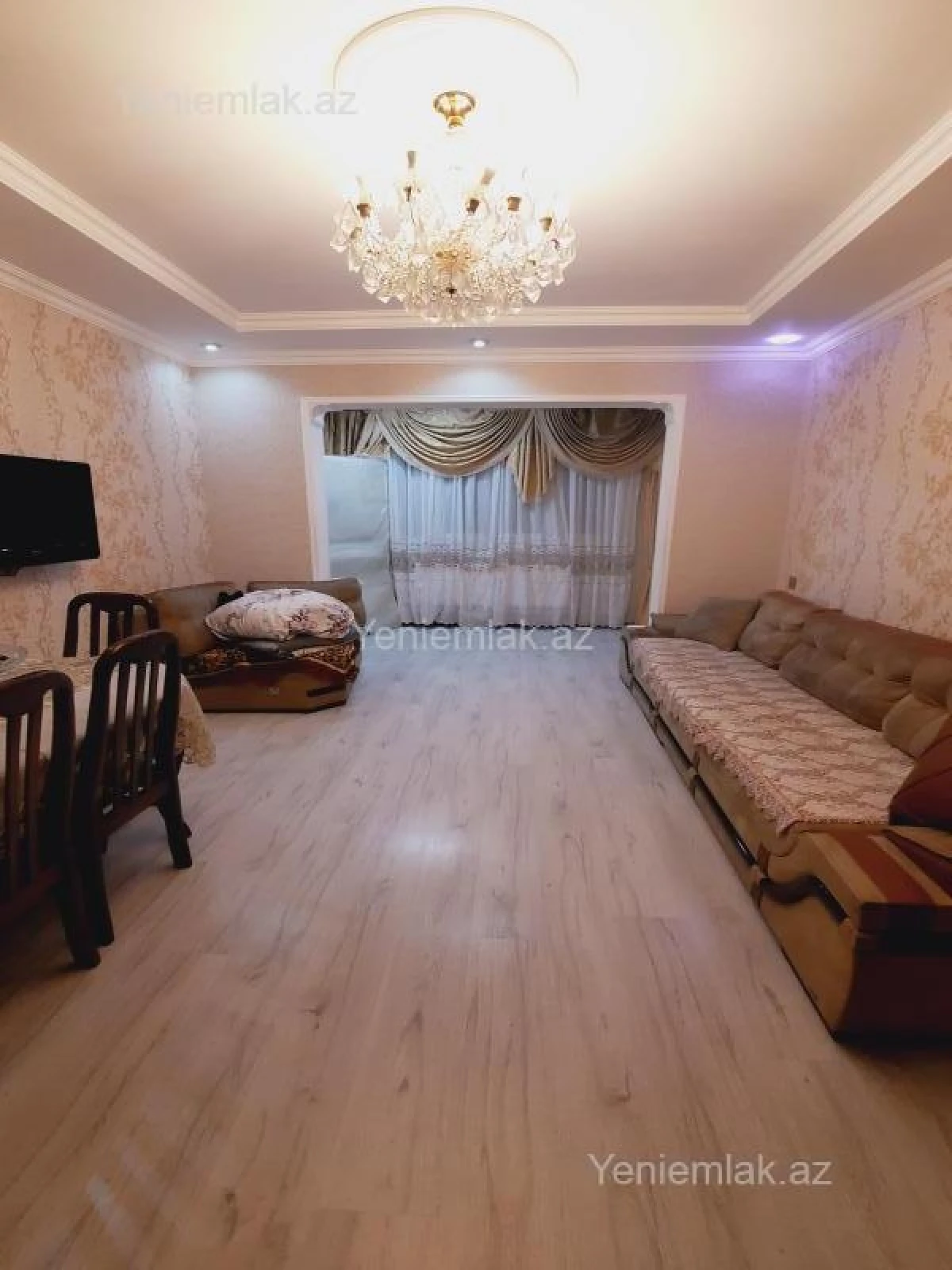 Satılır 2 otaqlı köhnə tikili 55 m²