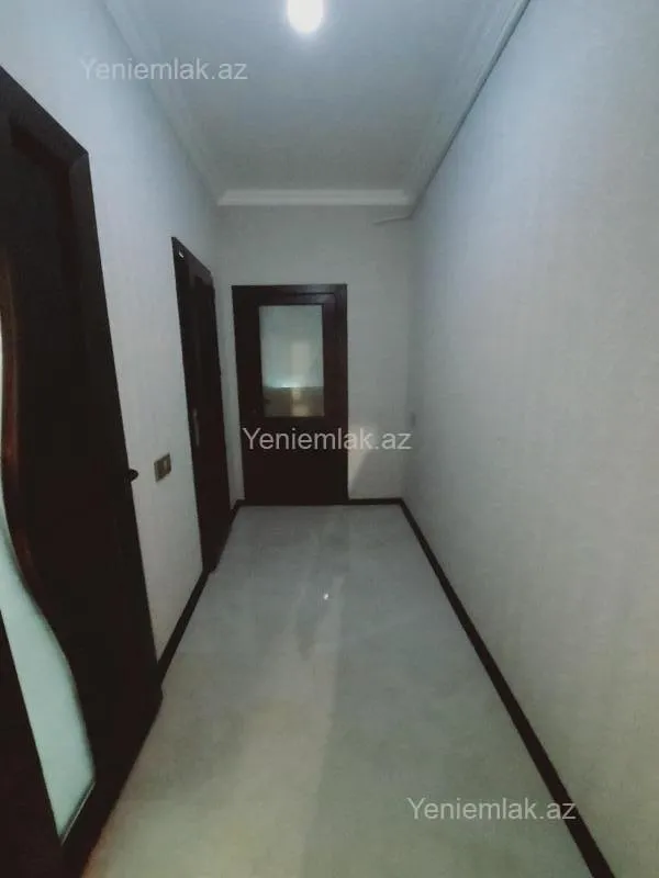 Satılır 2 otaqlı köhnə tikili 55 m²