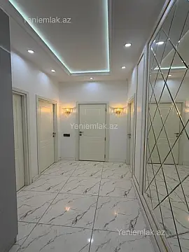 Satılır 2 otaqlı yeni tikili 76 m²