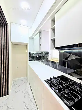 Satılır 2 otaqlı köhnə tikili 60 m²