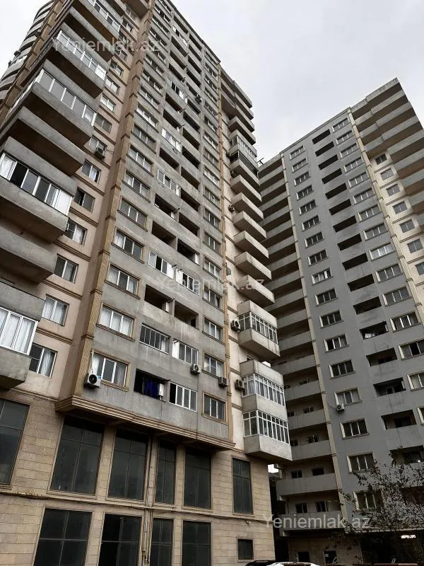 Satılır 3 otaqlı yeni tikili 136 m²