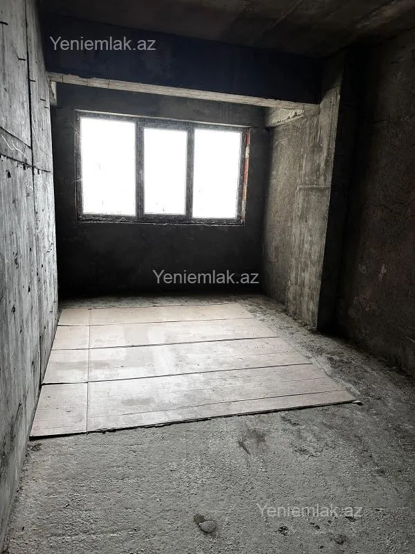 Satılır 3 otaqlı yeni tikili 136 m²