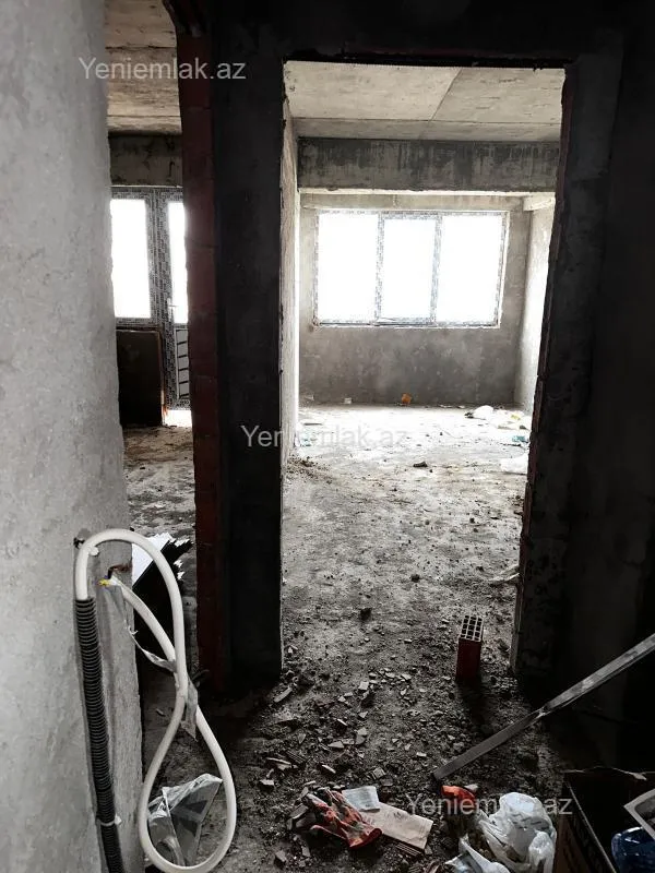 Satılır 3 otaqlı yeni tikili 136 m²