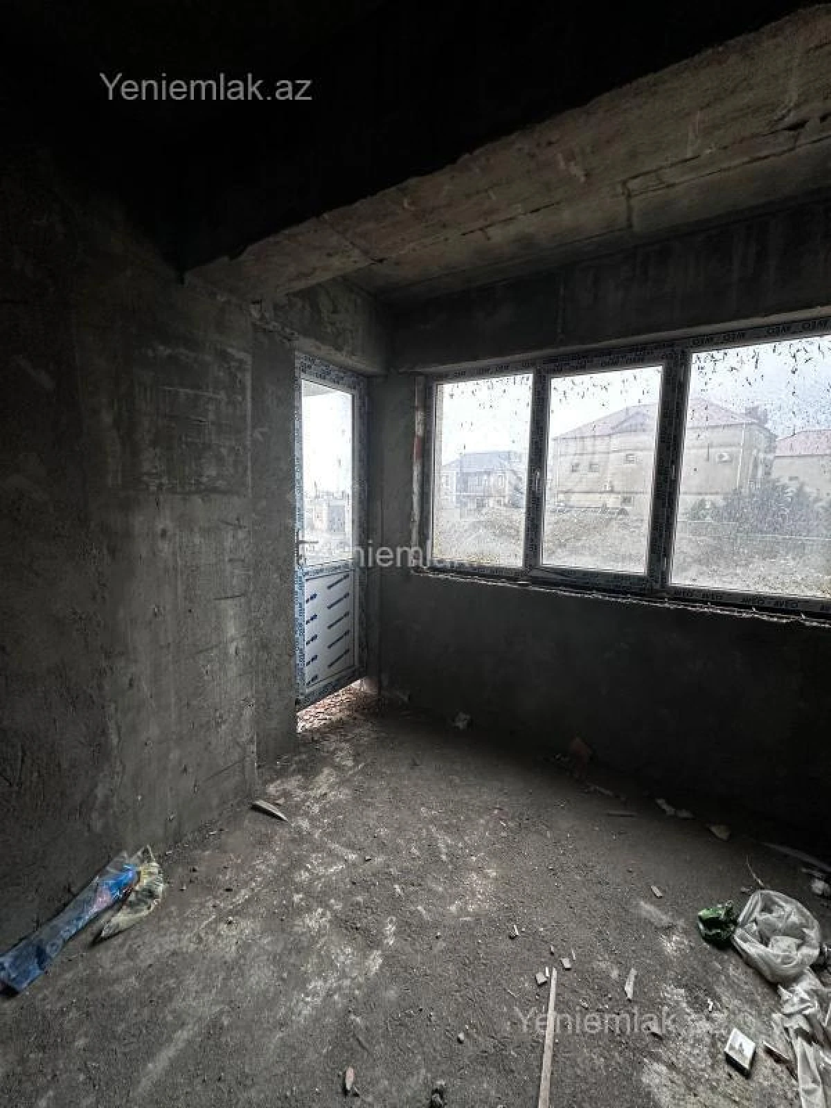 Satılır 3 otaqlı yeni tikili 136 m²