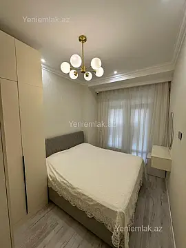 Satılır 3 otaqlı köhnə tikili 60 m²