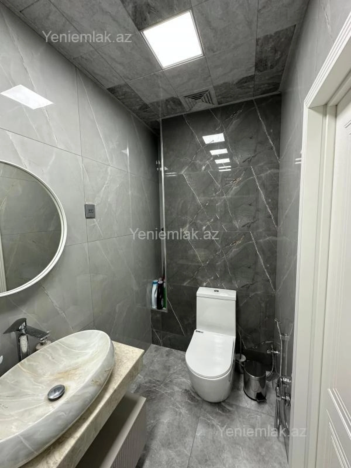 Satılır 3 otaqlı köhnə tikili 60 m²