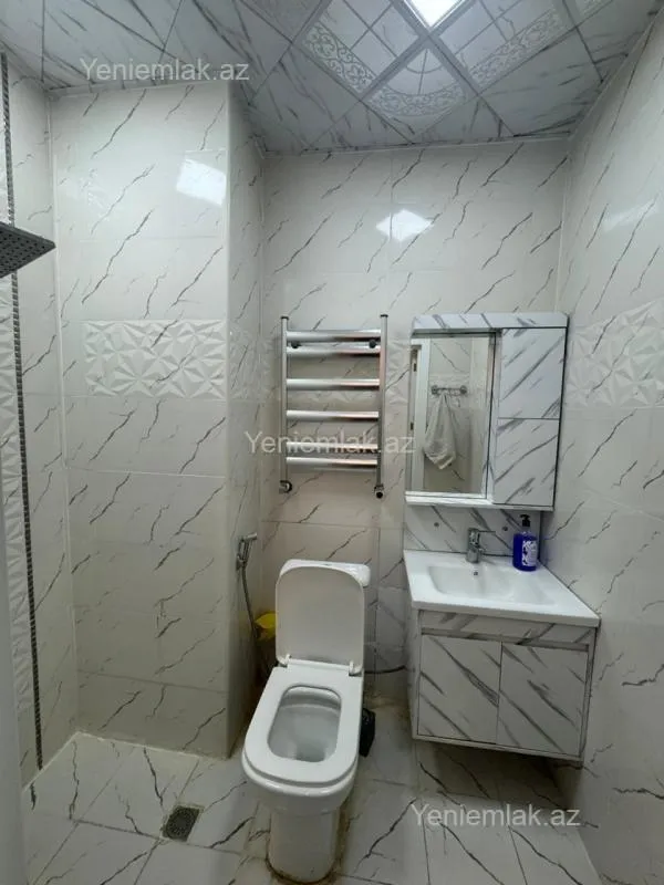 Satılır 2 otaqlı yeni tikili 50 m²