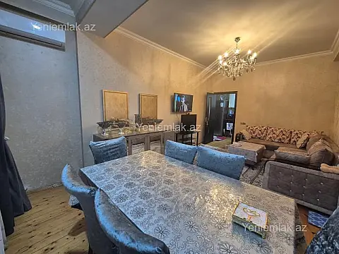 Satılır 3 otaqlı yeni tikili 80 m²