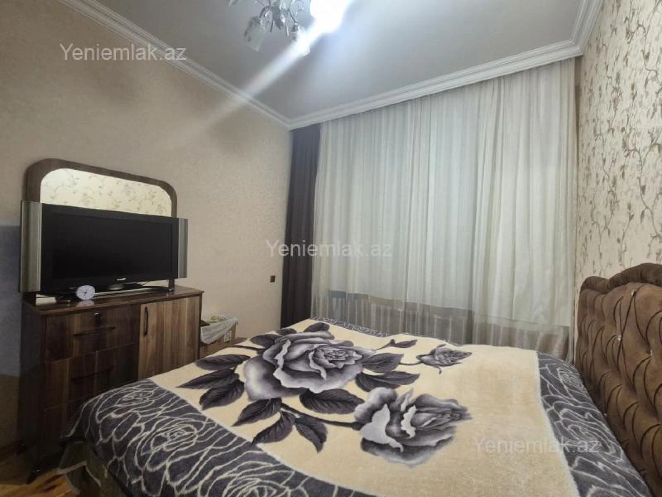 Satılır 3 otaqlı yeni tikili 80 m²