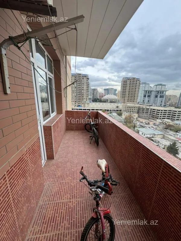 Satılır 3 otaqlı yeni tikili 115 m²