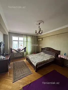 Satılır 3 otaqlı yeni tikili 115 m²