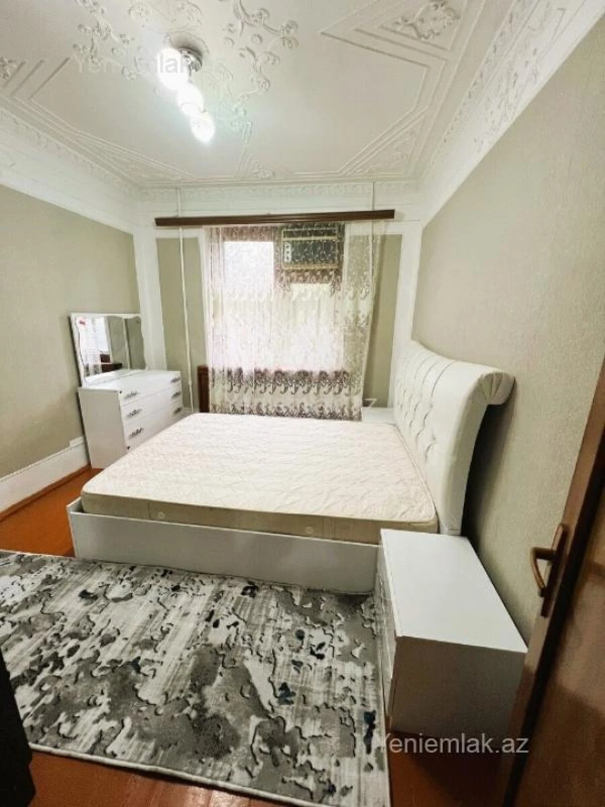 Satılır 3 otaqlı köhnə tikili 65 m²