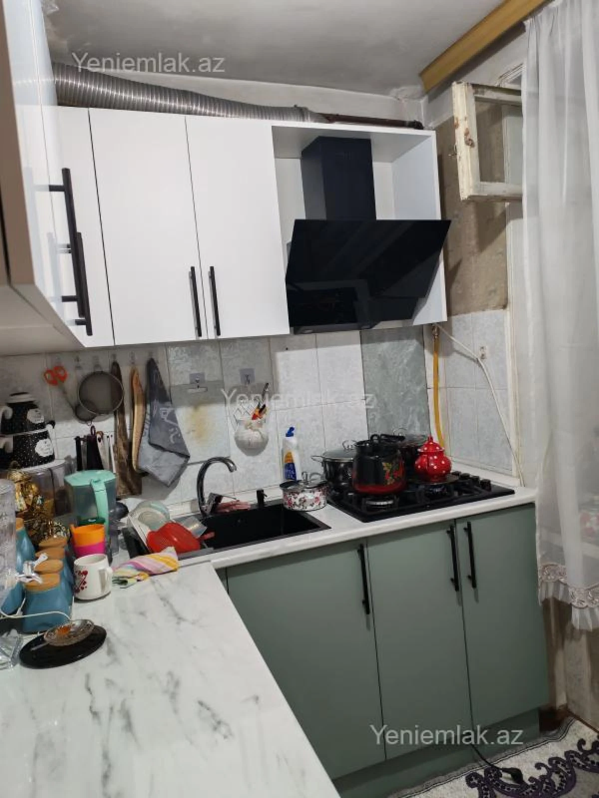 Satılır 2 otaqlı köhnə tikili 45 m²