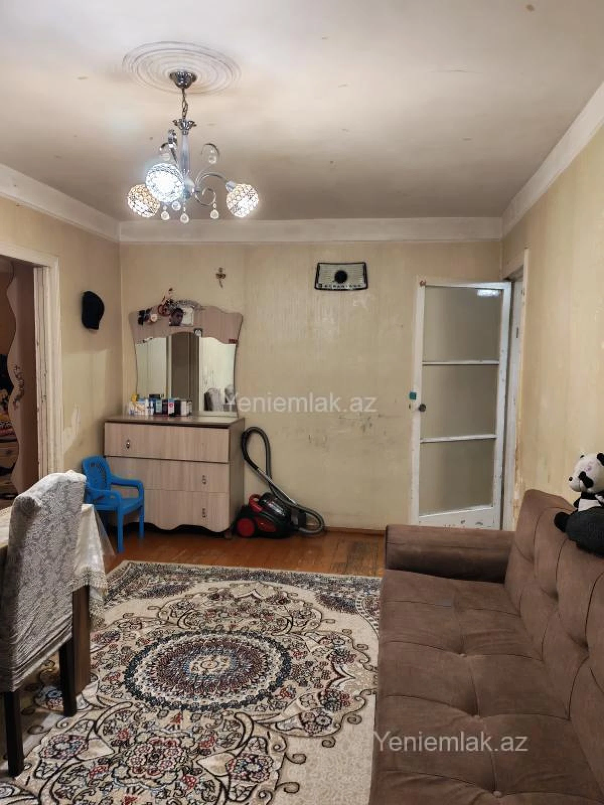 Satılır 2 otaqlı köhnə tikili 45 m²