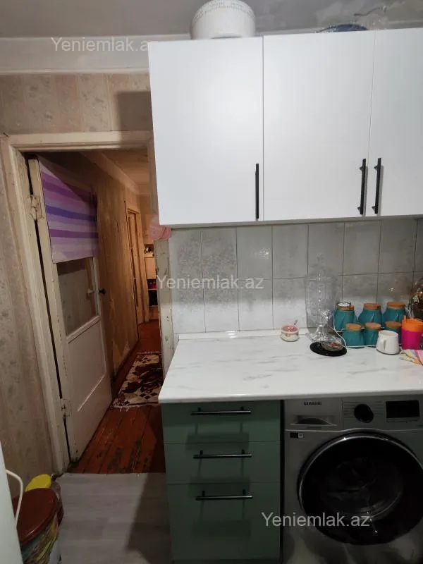 Satılır 2 otaqlı köhnə tikili 45 m²